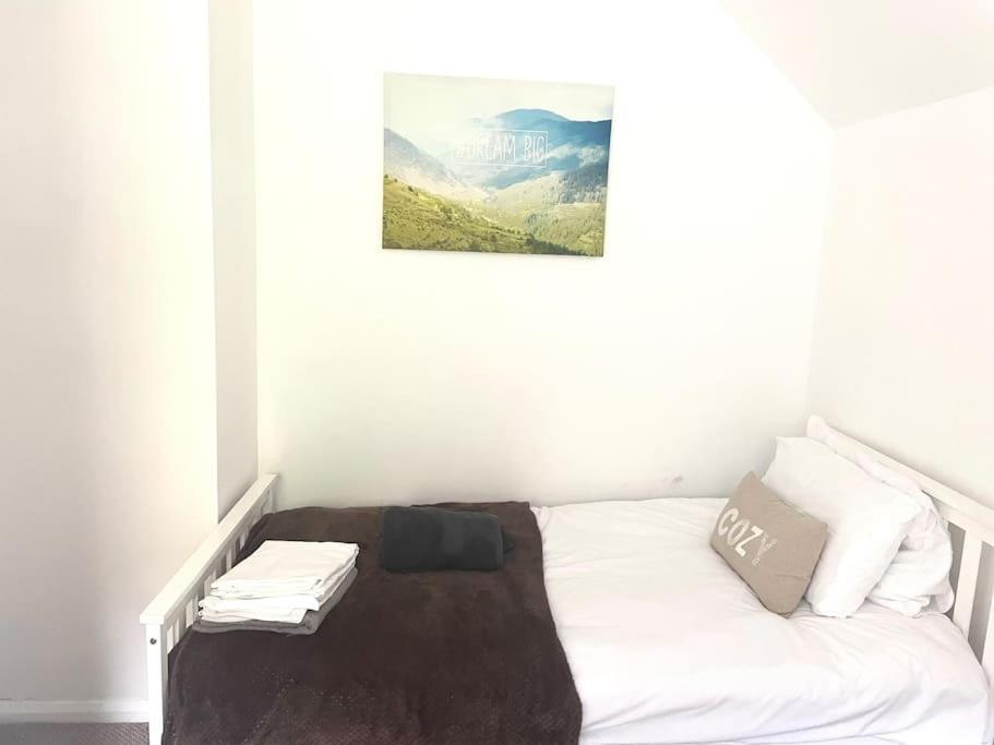 Afan Valley Home - Contractor Accommodation Port Talbot Ngoại thất bức ảnh